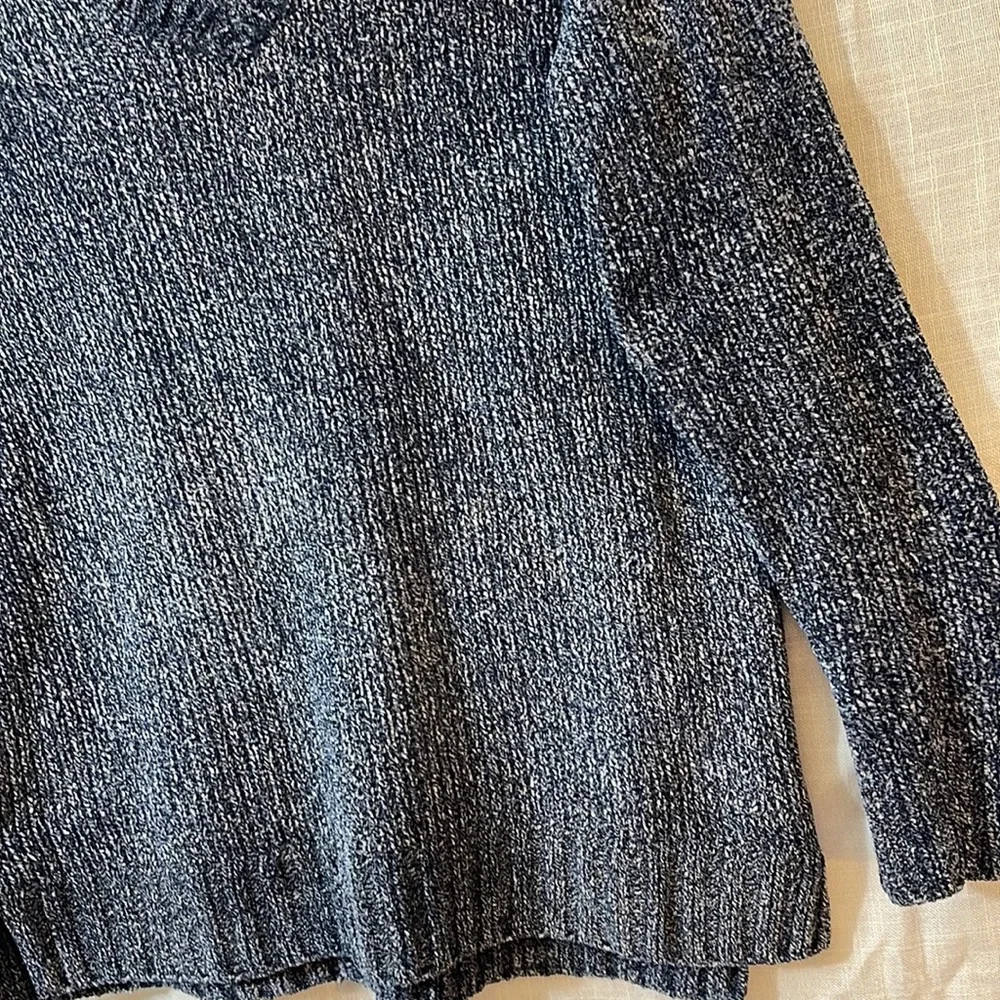 Orvis Plush Chenille Marled Navy Sweater